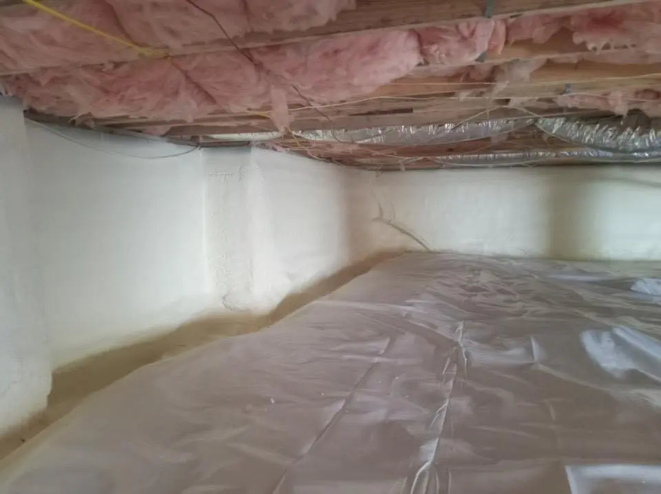 Crawl space encapsulation with closed-cell spray foam for Roof Maintenance in Muscoy